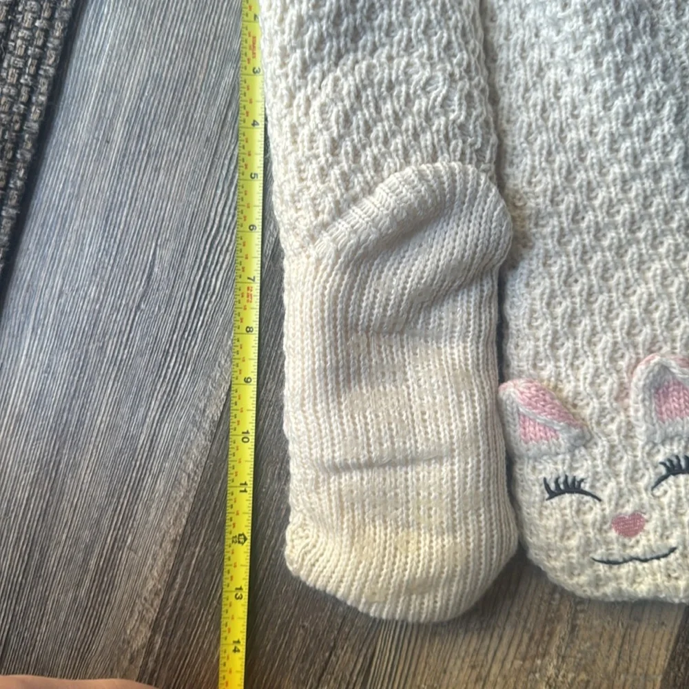 Jane and Bleecker Cream and Pink Bunny Women’s Slipper Socks